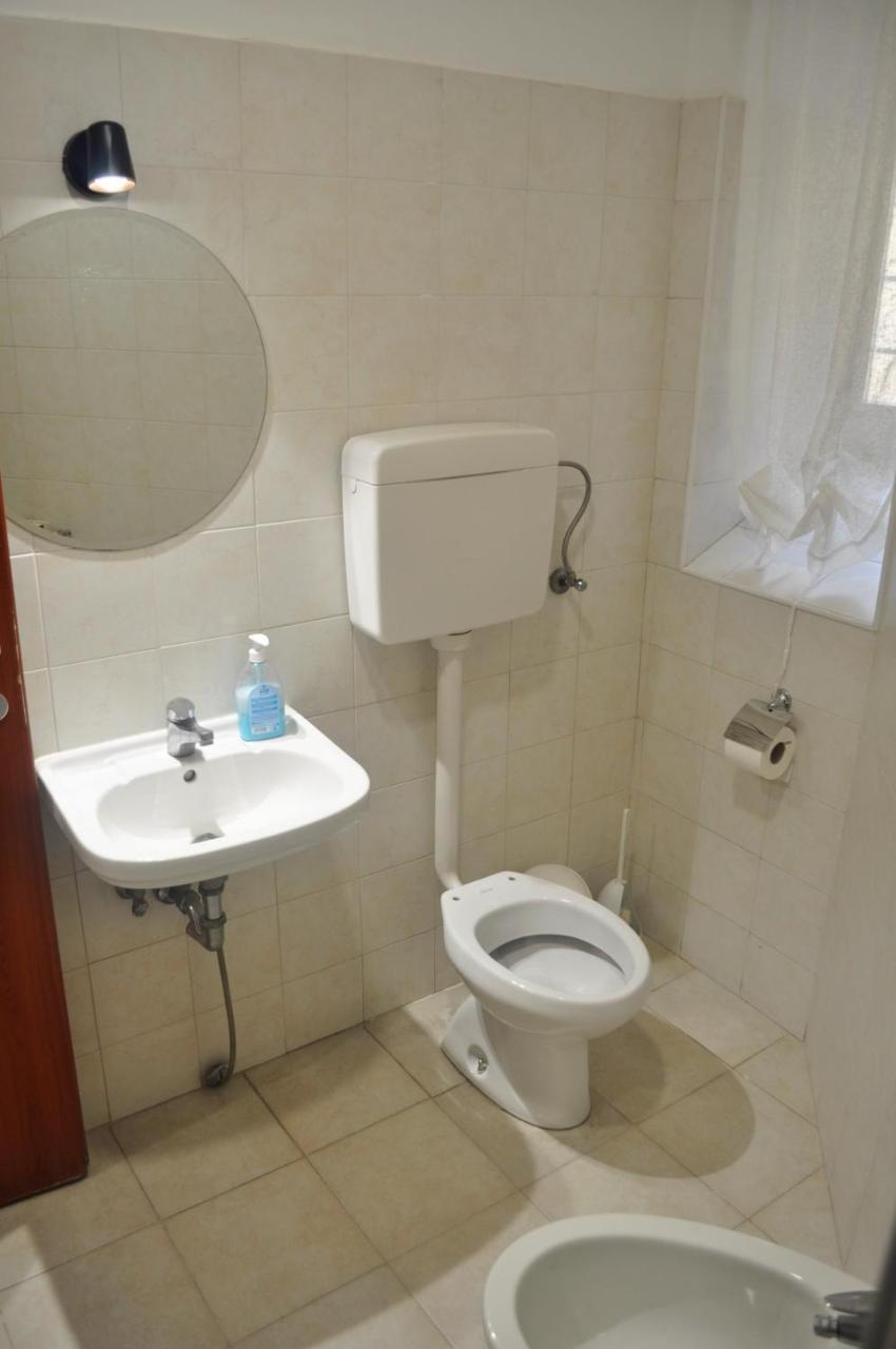 Angela Guest house